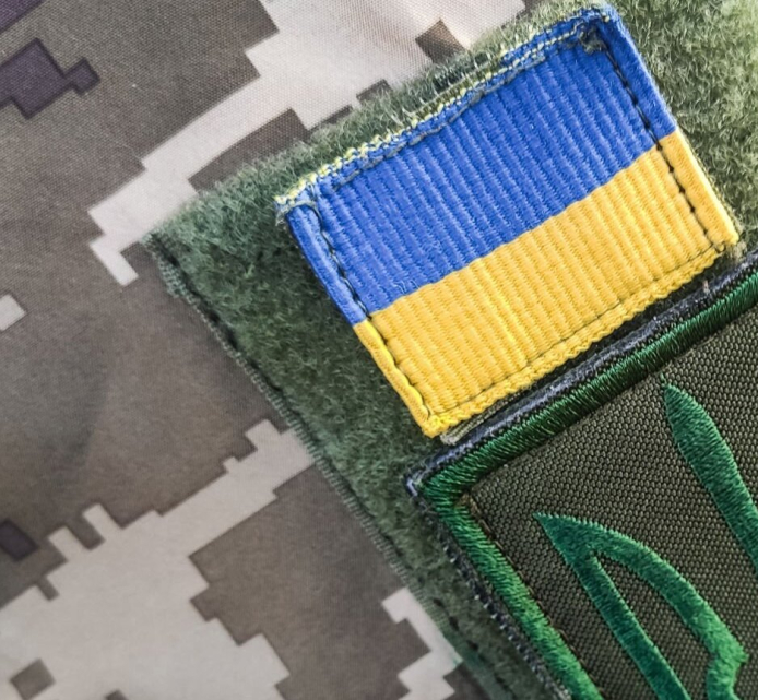 Переробка пластикових кришок на допомогу воїнам